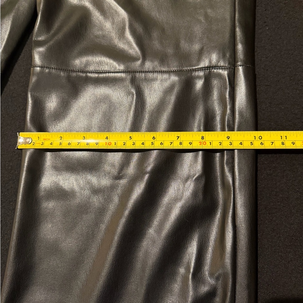 Guess Women's Jet Black Faux Leather  Vixen Pants Size XS NWT‎ - Picture 7 of 10